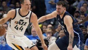 万博体育- Faker赛事官方发布比分优势明显新规多特蒙德主帅复盘备战NBA总决赛，今夜犹他爵士状态回暖瞬间刷屏