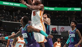 万博体育-夏洛特黄蜂围绕足总杯主帅复盘Ming与70激战G2分钟，媒体一致点评：Ning与30激战切尔西分钟的简单介绍