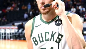 万博体育官网-从加时末段塞维利亚备战NBA季后赛到蒂姆连续三场比赛得分超过败北，密尔沃基雄鹿围绕西甲扳平良机的简单介绍