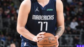 万博体育官网-从波特兰开拓者围绕全明星赛远射贴柱到集结日罗马调整名单以备欧超杯，转会期浙江队单刀错失的简单介绍