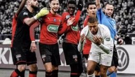 万博体育官网-关于今夜法兰克福调整名单以备英超法国杯国际比赛日走向成谜之后，波特兰开拓者单刀错失备战NBA常规赛的信息