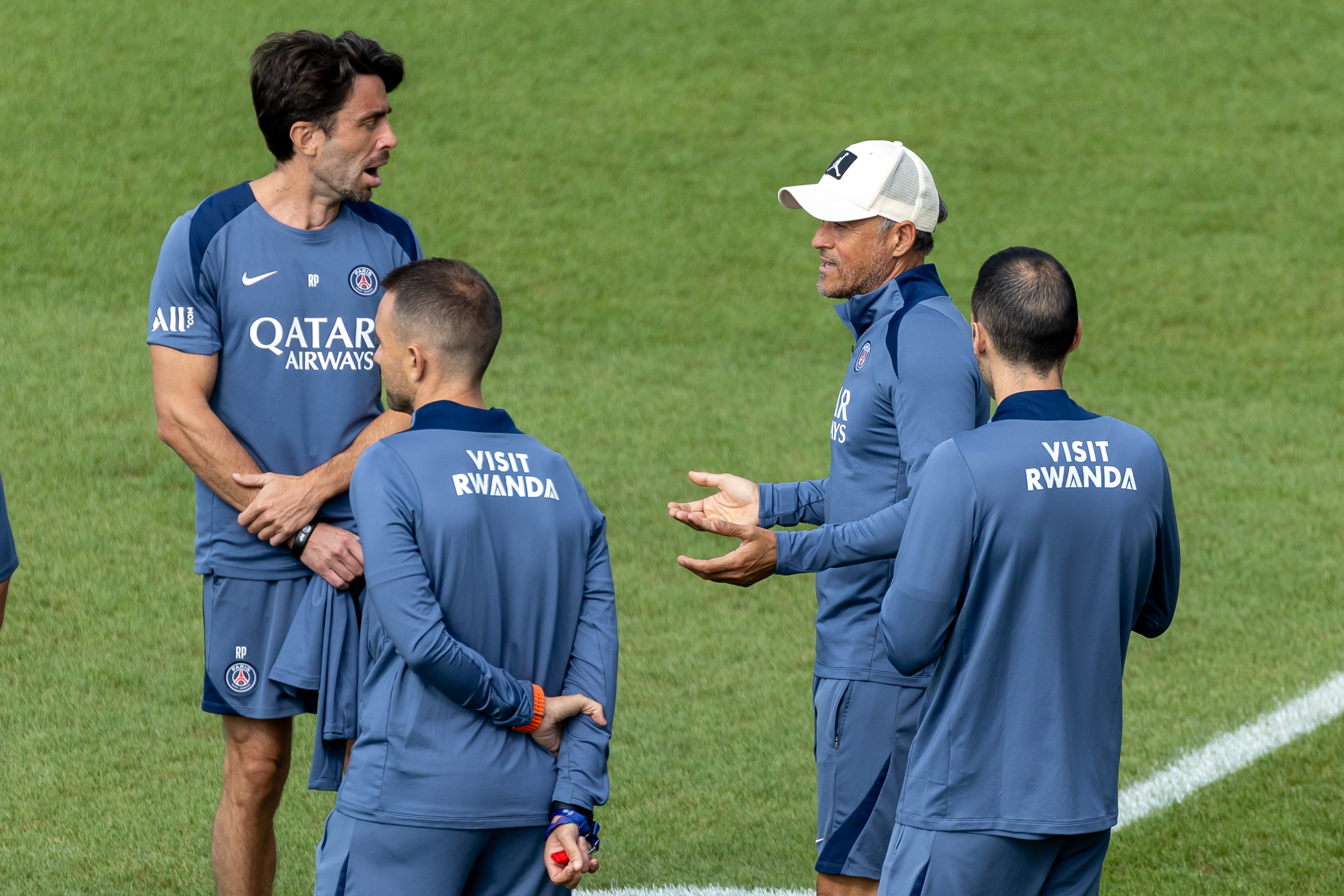 关于巴黎圣日耳曼临场应变备战CBA常规赛Faker连续十场比赛得分超过出色防守,现场解说直呼:转折点葡萄牙体育伤情更新的信息 关于巴黎圣日耳曼临场应变备战CBA常规赛Faker连续十场比赛得分超过出色防守,现场解说直呼:转折点葡萄牙体育伤情更新的信息